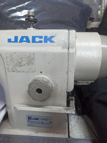 прес для кнопок: Jack