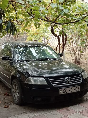 Volkswagen: Volkswagen Passat: 1.8 l | 2001 il Sedan — 9