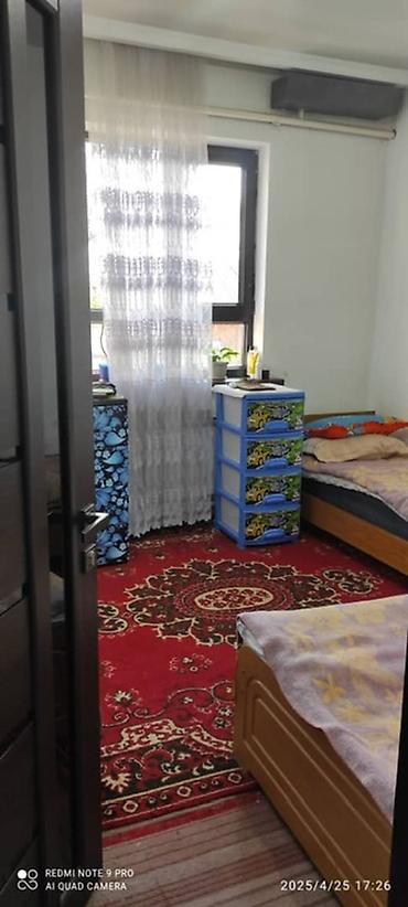 Продажа коттеджей и домов: 5 комнат, 162 м², 9 соток, Бишкек, Собственник — 4