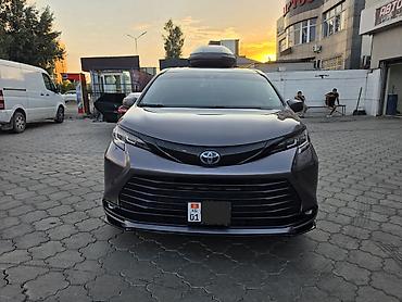 тур компания: Toyota Sienna 8 местная на заказ — 2