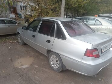 Daewoo: Daewoo Nexia: 2011 г., 1.5 л, Механика, Бензин, Седан