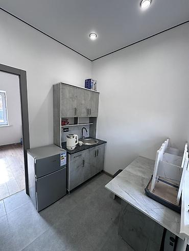 квартира восток 5 продажа: 1 бала керек жашагны Планировка и оснащение: - Комната с двумя — 2