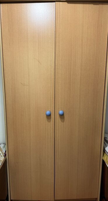 шкаф в коридор: Уктоочу бөлмө гарнитуру, Шкаф, Колдонулган