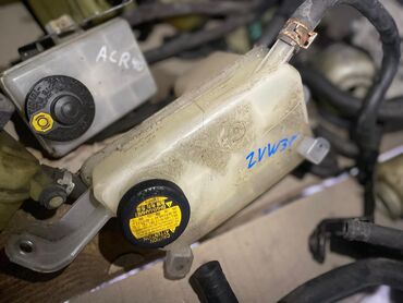 Другие автозапчасти: Бачки Гур от насоса, Бачки гидроусилителя руля Тойота, Хонда, Субару — 12