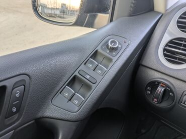 Volkswagen: Volkswagen Tiguan: 2014 г., 2 л, Автомат, Дизель, Кроссовер — 13