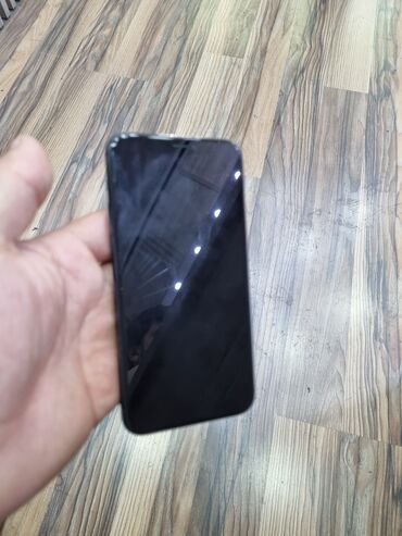 iphone 11 pro en ucuz qiymeti: IPhone 11 Pro, Matte Midnight Green, Face ID