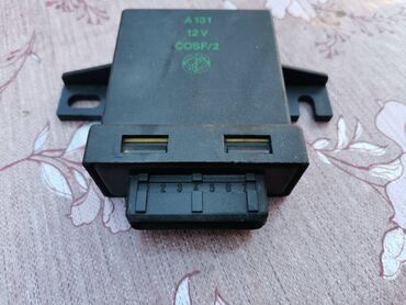 Auto delovi: Komutator Zastava,Yugo broj 2. Novo. Sest pinova. Cena 2000 dinara — 1