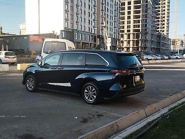 торрес авто: Toyota Sienna: 2021 г., 2.5 л, Автомат, Гибрид, Минивэн — 6