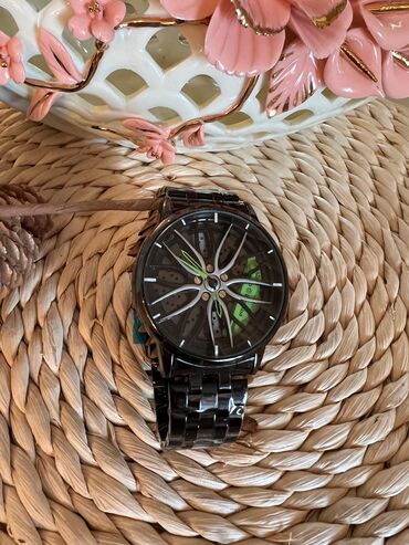 Qol saatları: Yeni, Qol saatı, rəng - Qara — 10