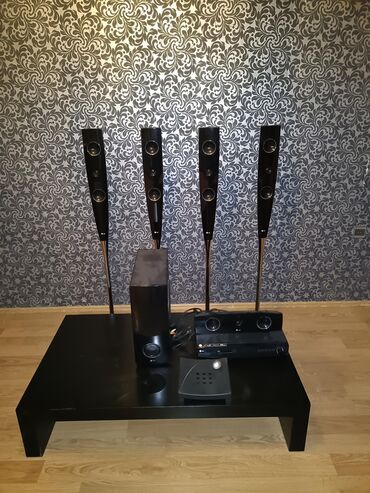 Dinamiklər və kolonkalar: LG Kolonka, Növ - Ev kinoteatrı üçün, rəng - Qara