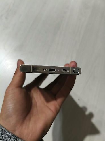 Мобильные телефоны и аксессуары: Samsung Galaxy S23 Ultra, Б/у, 256 ГБ, цвет - Белый, 2 SIM — 3