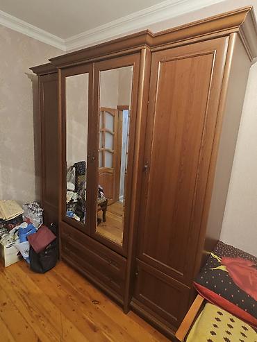 İşlənmiş, 6 qapı, Siyirməli, Qəhvəyi, Taxta, Açılan, Düz dolab