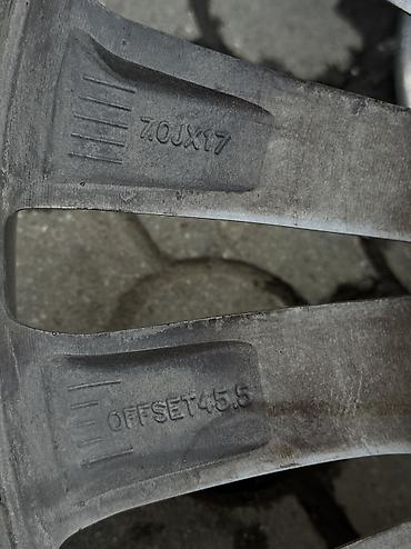 Диски: Литые Диски R 17 Kia, Комплект, отверстий - 5, Б/у — 8