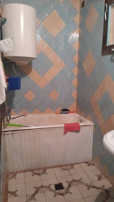 Köhnə tikili: Bakı, Köhnə Günəşli, 2 otaqlı, Köhnə tikili, m. Xalqlar Dostluğu, 60 kv. m — 10