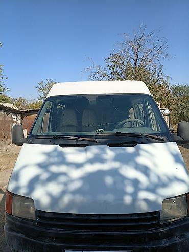 8 4: Ford Transit: 1994 г., 2.5 л, Механика, Дизель, Фургон — 3