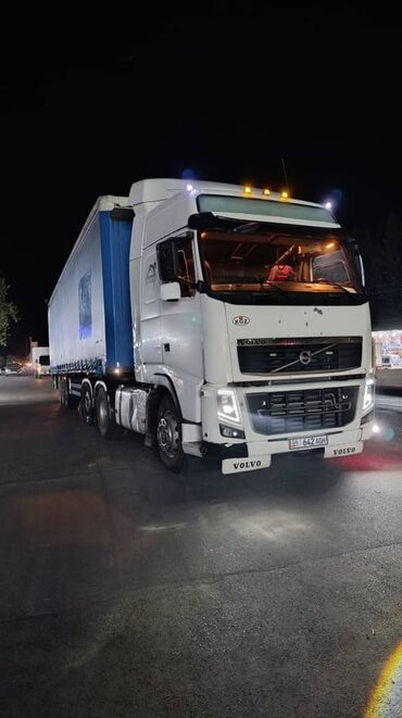 перевозной дом: Тягач, Volvo, Шторный