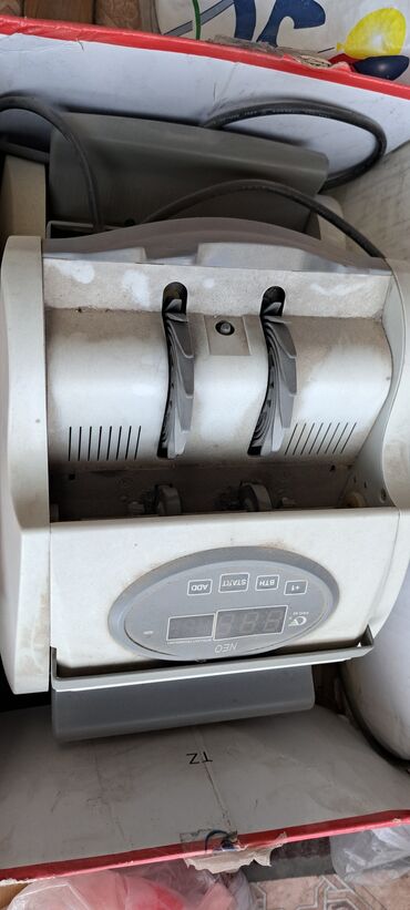 ящик для документов: Счетчик банкнот (электронный) - Назначение: автоматический пересчет