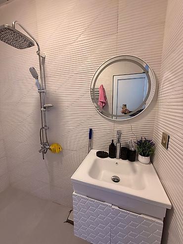 Həyət evləri və villaların satışı: Binə 6 otaqlı, 240 kv. m, Yeni təmirli — 10