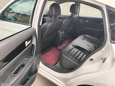 Dongfeng: Dongfeng S30: 2018 г., 2.5 л, Автомат, Электромобиль, Седан — 7