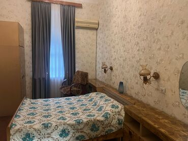 Uzunmüddətli kirayə mənzillər: Сдается квартира в районе Азнефть,напротив 6 школы. 3 /4 этаж3 — 10