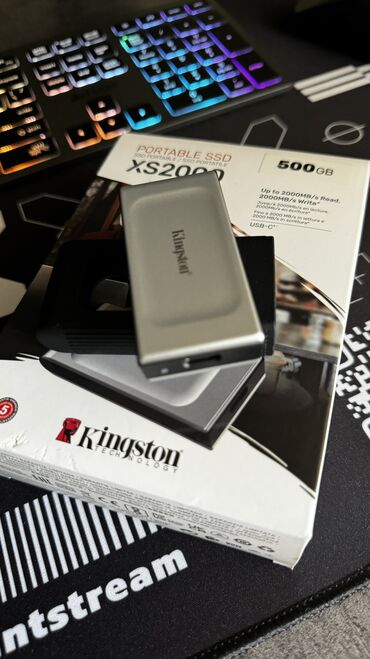 Фото жана видео аксессуарлары: Продаю SSD Kingston XS 2000 / 500gb Купила недавно для работы smm