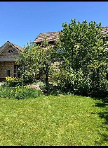 первомайская: 🏡 Срочно продается просторный 2-этажный дом с большим участком! — 2
