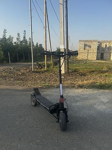 qara canta: Elektrik skuter – off-road təkərli, güclü şəhər və kənd yolları üçün — 1