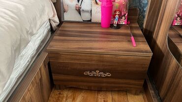 Yataq otağı dəstləri: Damla firmasının modelidir. 5 ay işlənib. təzə qalıb. sandıqca və — 4