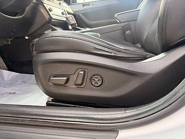 Hyundai: Hyundai Sonata: 2018 г., Седан — 8