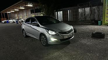 transporter multivan: Hyundai Solaris: 2014 г., Седан — 1