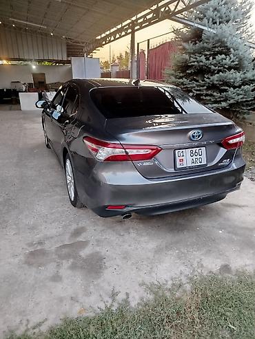 Унаа сатуу: Toyota Camry: 2018 г., Автомат, Бензин, Седан — 3