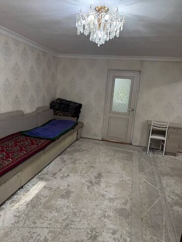 снять квартиру в токмаке запорожская область: 2 бөлмө, 42 кв. м, Хрущевка, 1 кабат, Косметикалык ремонт