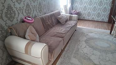 Divanlar: Üçlü divan – klassik dizayn - Rəng: açıq bej/krem gövdə, qəhvəyi-bej — 2