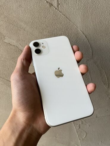 телефон iphone 11: IPhone 11, Белый