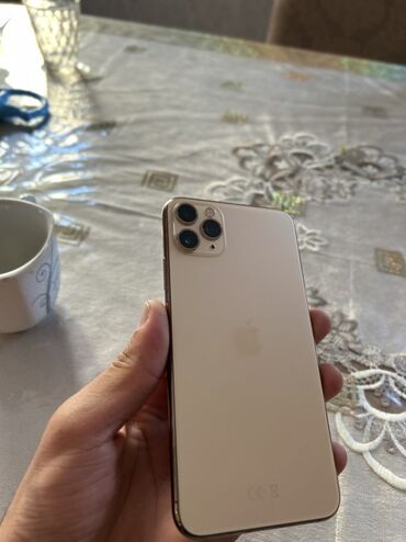 iphone 8 qiyməti: IPhone 11 Pro, Золотой, Face ID