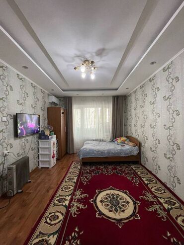 Продажа домов: 1 комната, 35 м², 106 серия, 2 этаж, Косметический ремонт