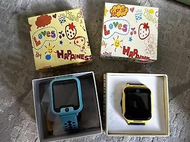 Детские смарт-часы: Детские GPS-часы, 2 штуки. Б/у, но давно не использовались. Оба — 1
