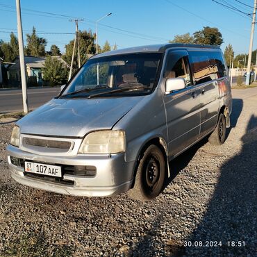 хонда автомобил: Honda Stepwgn: 2000 г., 2 л, Автомат, Бензин, Вэн/Минивэн