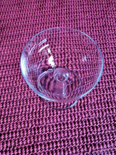 Čaše: Case nove za zastoko pice iz 70ih. god. Zapadna Nemacka. tanje — 9