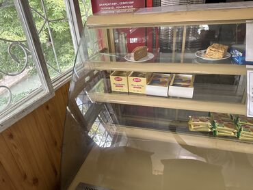 кафе на иссык куле: Продается витриной холодильник в рабочем,хорошем состоянии. Стоимость