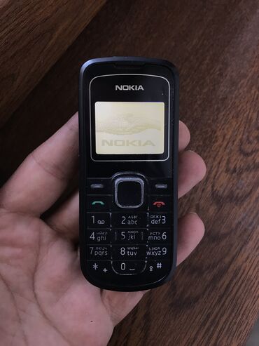 nokia 2010: Nokia 1, 2 GB, rəng - Qara, Düyməli