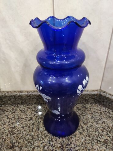 Цветы и букеты: Вазы для цветов. высота разная, есть хрусталь, а есть богемское — 11