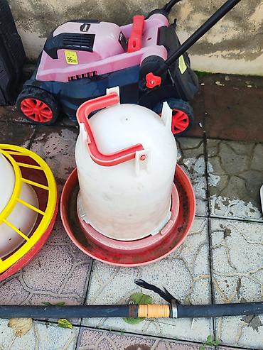ev iti pudel: Tovuqçuluq üçün plastik yemləyici və suvarıcı dəst - 2 ədəd — 3