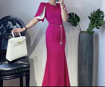 розовое платья: Вечернее платье, Средняя модель