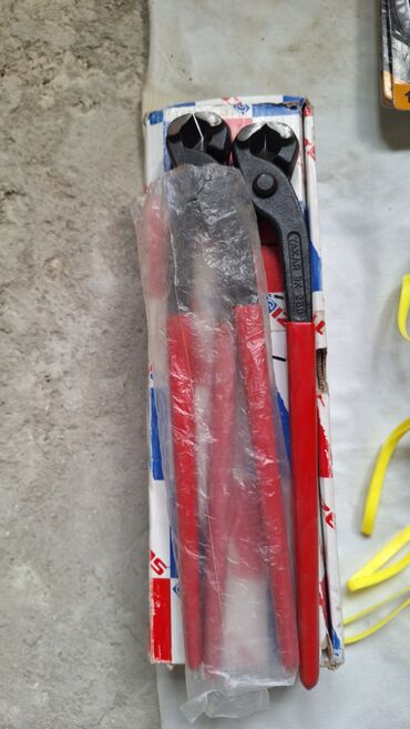 бесфосфатное средство для окон: Бокорезы, Сталь