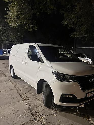 Hyundai Starex: 2019 г., 2.5 л, Автомат, Дизель