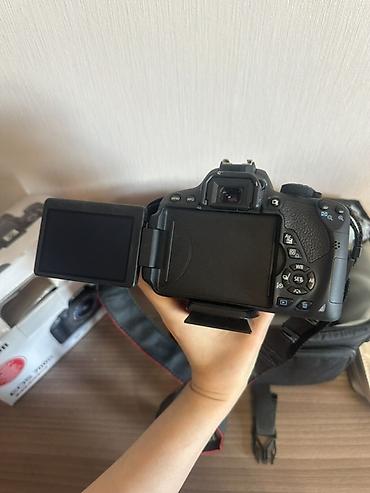 sigma 30mm: Продаю Canon 700D EOS + объектив + Зарядка для аккумулятора + Сумка — 3