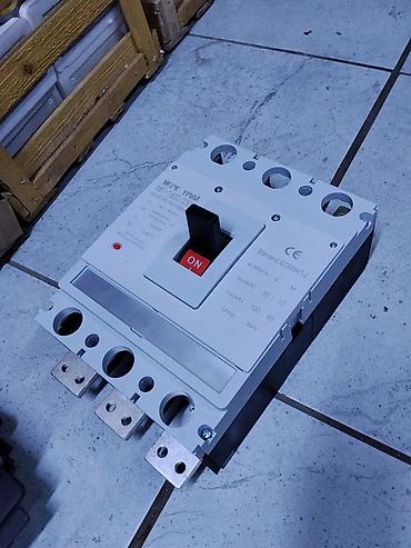 argb controller: Автоматический выключатель в литом корпусе MERK УРЙИ AM1-1600/3300 — 2
