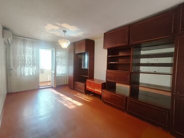 1 комнатная квартира в месяц: 2 комнаты, 45 м², 104 серия, 2 этаж, Косметический ремонт