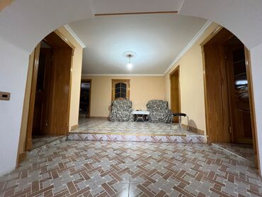 Həyət evləri və villaların satışı: Binəqədi qəs. 8 otaq, 250 kv. m, Yeni təmirli — 29